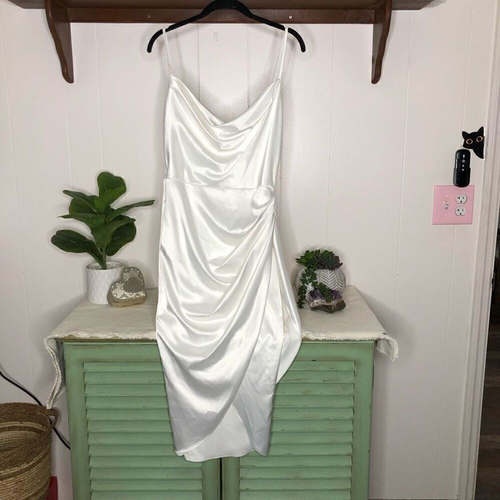 Womens Cowl Neck Tulip Hem Sleeveless Ruched Knee Length Dress White Size Small